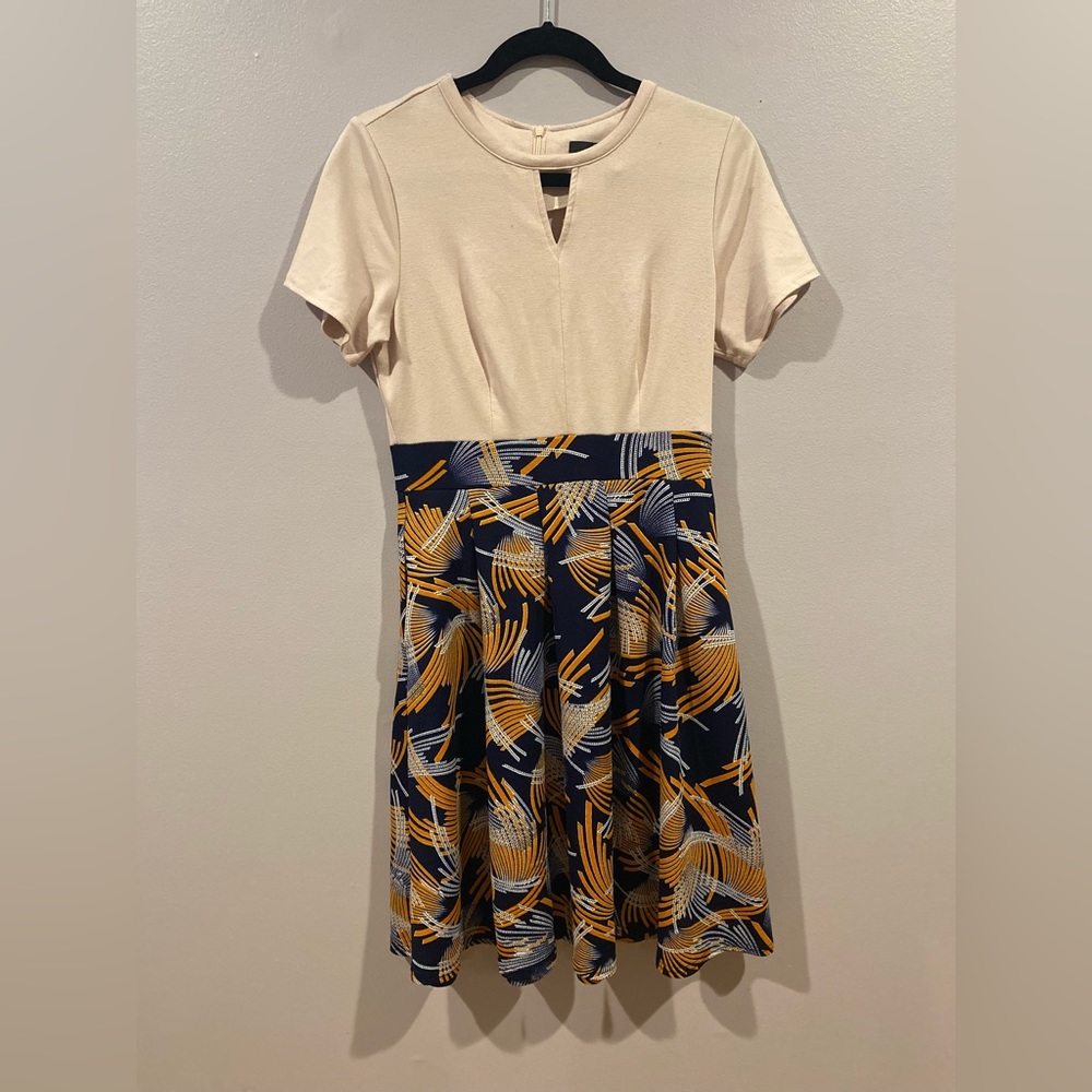 MEDIUM YATHON Vintage Floral Flared A-Line Swing Casual Party Dresses with Pocke